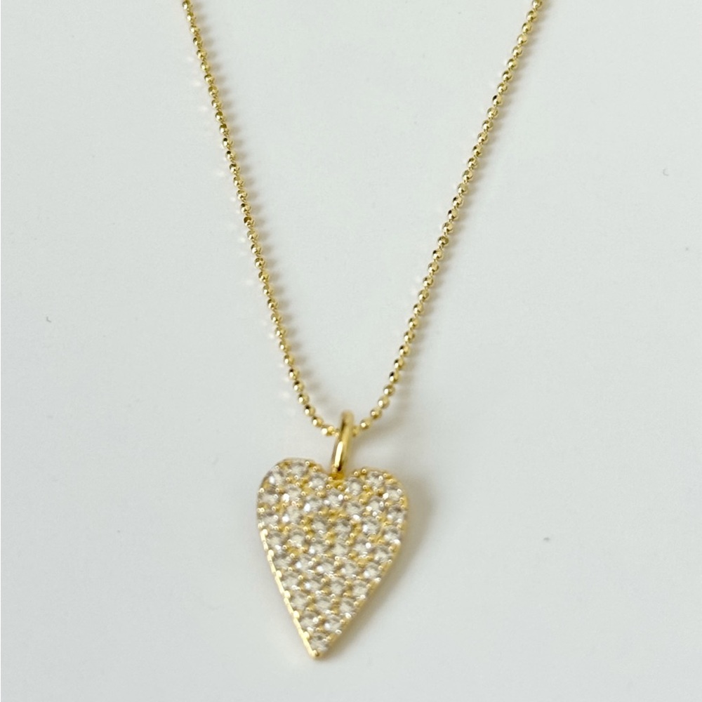 Camelia Heart Necklace - Picture 3 of 4